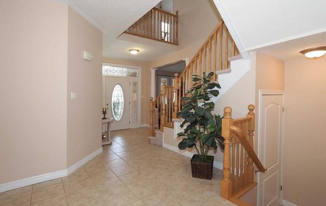 161 Falconridge Dr, House detached with 4 bedrooms, 3 bathrooms and 4 parking in Kitchener ON | Image 32