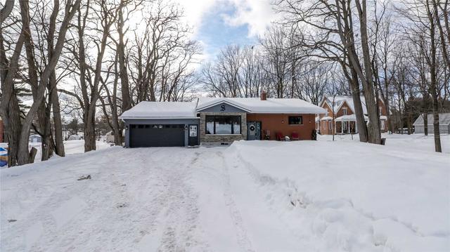 1798 Penetanguishene Rd, House detached with 3 bedrooms, 2 bathrooms and 11 parking in Oro Medonte ON | Image 1