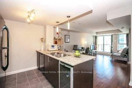 1709 - 25 Town Centre Crt, Condo with 1 bedrooms, 1 bathrooms and 1 parking in Toronto ON | Image 7