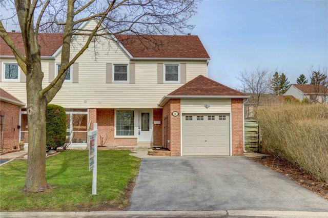 86 Terryhill Sq, House semidetached with 3 bedrooms, 2 bathrooms and 5 parking in Brampton ON | Image 1