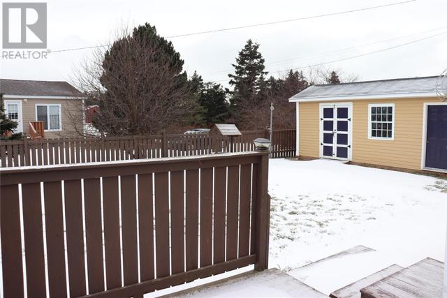 8 West Street, House detached with 4 bedrooms, 2 bathrooms and null parking in Stephenville NL | Image 2