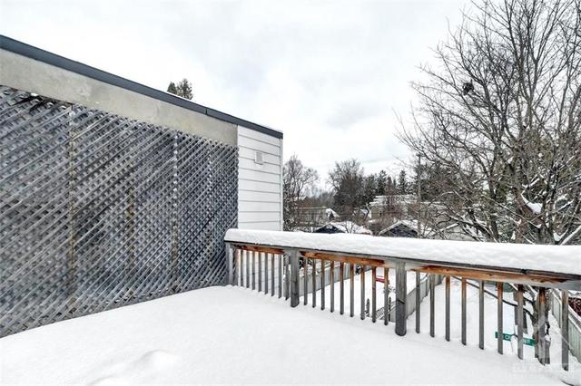 124 Crichton Street, Home with 3 bedrooms, 2 bathrooms and 1 parking in Ottawa ON | Image 23