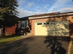 855 Childs Dr, House detached with 3 bedrooms, 2 bathrooms and 4 parking in Milton ON | Image 1