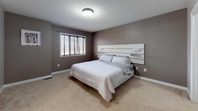 70 Atherton Ave, House semidetached with 3 bedrooms, 3 bathrooms and 2 parking in Ajax ON | Image 9