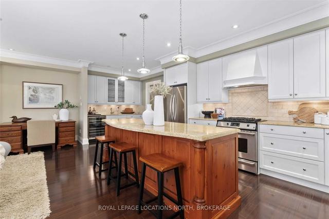 205 - 40 Trott Blvd, Townhouse with 2 bedrooms, 3 bathrooms and 2 parking in Collingwood ON | Image 4