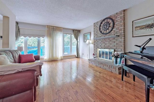 150 Huntington Park Dr, House detached with 4 bedrooms, 5 bathrooms and 4 parking in Markham ON | Image 5
