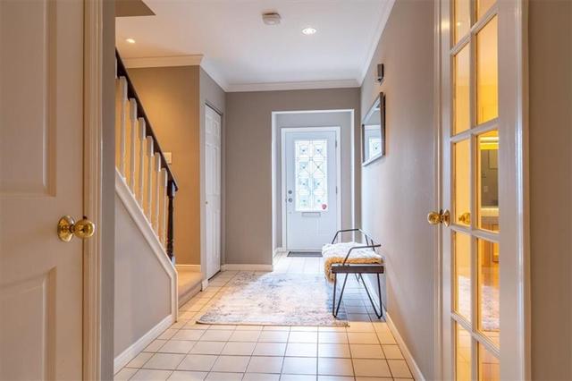 08 - 1241 Mccraney Street E, House attached with 3 bedrooms, 2 bathrooms and 1 parking in Oakville ON | Image 15