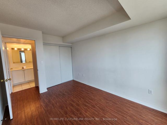 2201 - 3 Pemberton Ave, Condo with 1 bedrooms, 1 bathrooms and 1 parking in Toronto ON | Image 3