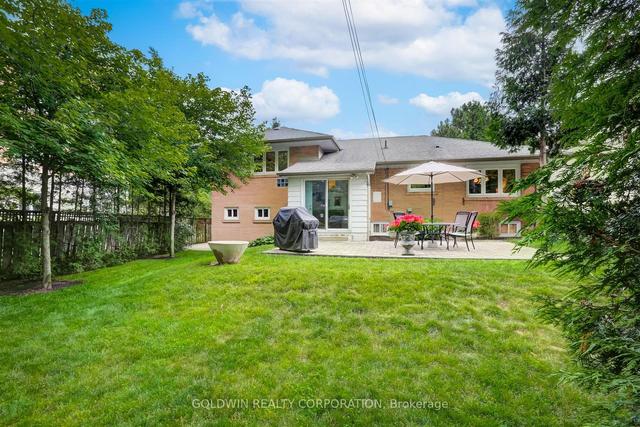 32 Anglesey Blvd, House detached with 3 bedrooms, 3 bathrooms and 8 parking in Toronto ON | Image 18