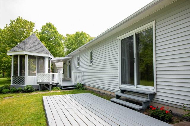 2494 Salem Rd, House detached with 3 bedrooms, 2 bathrooms and 7 parking in Prince Edward County ON | Image 4
