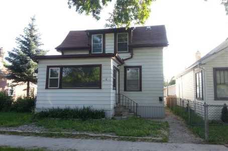 241 Belmont Ave, House detached with 2 bedrooms, 1 bathrooms and 2 parking in Winnipeg MB | Image 1