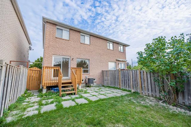 5214 Brookwood Crt, House semidetached with 3 bedrooms, 3 bathrooms and 3 parking in Mississauga ON | Image 21