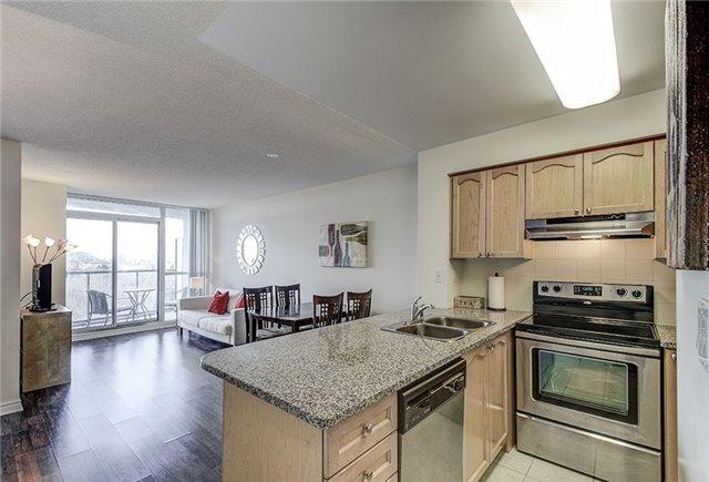 1002 - 35 Hollywood Ave, Condo with 1 bedrooms, 1 bathrooms and 1 parking in Toronto ON | Image 10