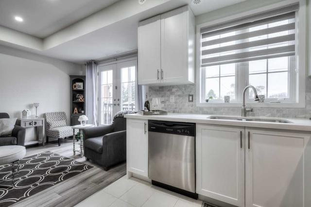 e21 - 26 Bruce St, Townhouse with 2 bedrooms, 2 bathrooms and 1 parking in Vaughan ON | Image 9