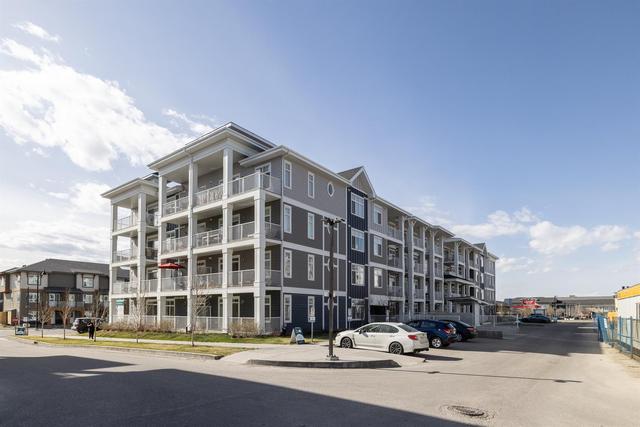 114 - 500 Auburn Meadows Common Se, Condo with 2 bedrooms, 2 bathrooms and 2 parking in Calgary AB | Image 3