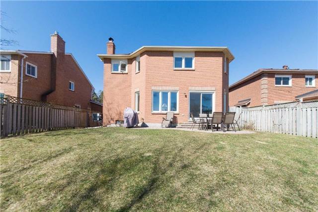 86 Willowbrook Dr, House detached with 4 bedrooms, 3 bathrooms and 2 parking in Whitby ON | Image 18