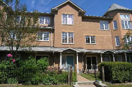 5 - 2 Alpen Way, Townhouse with 3 bedrooms, 3 bathrooms and 2 parking in Markham ON | Image 1