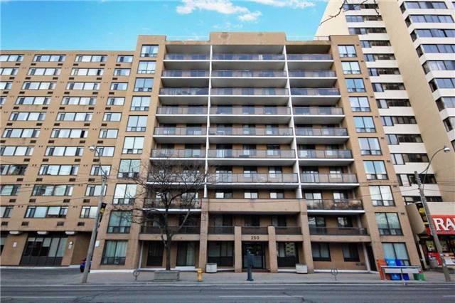 1004 - 250 Jarvis St, Condo with 2 bedrooms, 1 bathrooms and 1 parking in Toronto ON | Image 1