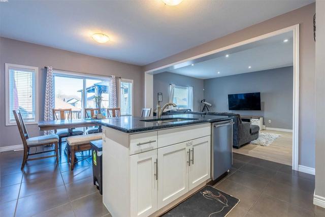 852 Kettleridge St, House detached with 3 bedrooms, 3 bathrooms and 6 parking in London ON | Image 5