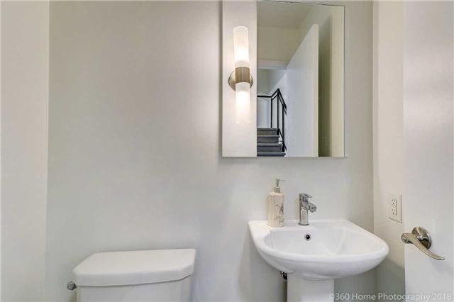 Th03 - 29 Singer Crt, Townhouse with 2 bedrooms, 3 bathrooms and 2 parking in Toronto ON | Image 7