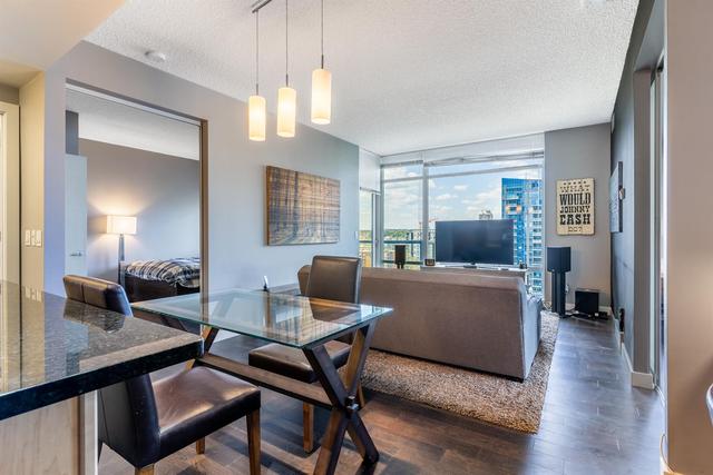 1103 - 215 13 Avenue Sw, Condo with 2 bedrooms, 2 bathrooms and 1 parking in Calgary AB | Image 9