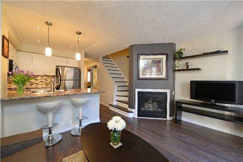 th 8 b - 801 King St W, Townhouse with 1 bedrooms, 1 bathrooms and 1 parking in Toronto ON | Image 1