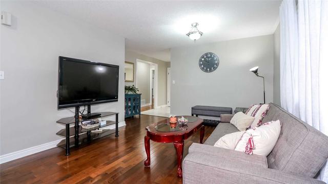 34 Brighton Rd, House detached with 3 bedrooms, 3 bathrooms and 4 parking in Barrie ON | Image 38