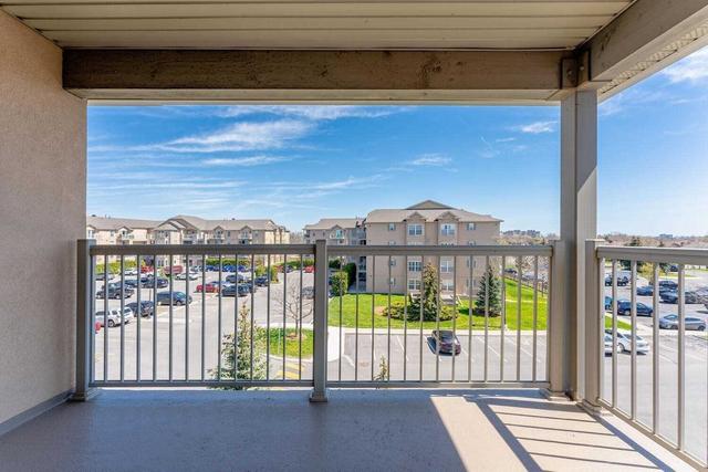 413 - 1470 Bishops Gate, Condo with 2 bedrooms, 2 bathrooms and 1 parking in Oakville ON | Image 11