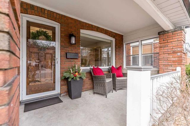 46 Marlow Ave, House semidetached with 3 bedrooms, 2 bathrooms and 1 parking in Toronto ON | Image 12