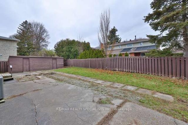 1803 Deer's Wold, House detached with 4 bedrooms, 4 bathrooms and 6 parking in Mississauga ON | Image 32