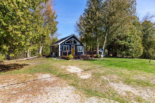 858 Howdenvale Rd, House detached with 2 bedrooms, 1 bathrooms and 4 parking in South Bruce Peninsula ON | Image 39