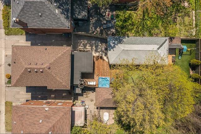 6 Don Mills Rd, House detached with 3 bedrooms, 2 bathrooms and 4 parking in Toronto ON | Image 32