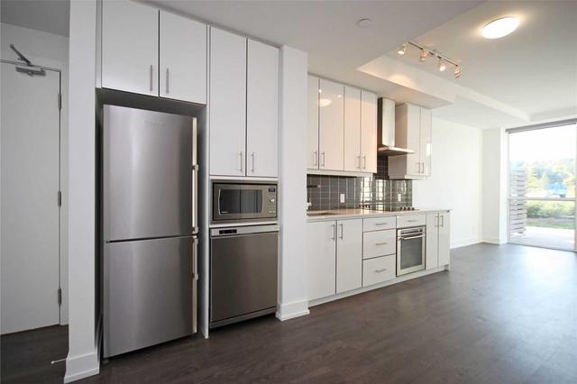 105 - 75 The Donway W, Condo with 1 bedrooms, 1 bathrooms and 1 parking in Toronto ON | Image 4