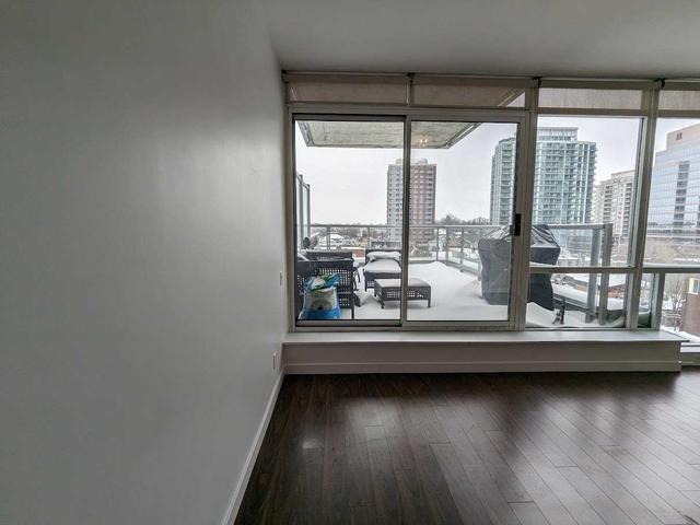 605 - 30 Canterbury Pl, Condo with 1 bedrooms, 1 bathrooms and 1 parking in Toronto ON | Image 19