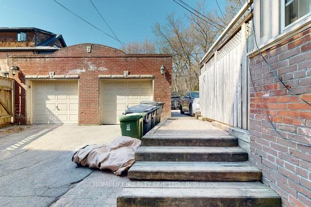 196-198 Glen Rd, House detached with 8 bedrooms, 5 bathrooms and 3 parking in Toronto ON | Image 33
