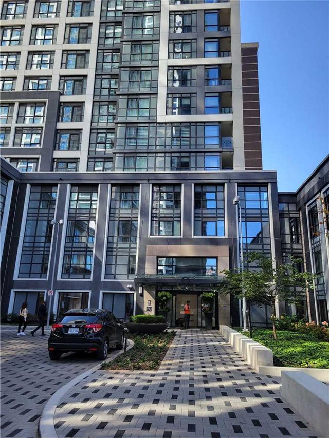229 - 9 Mabelle Ave, Condo with 1 bedrooms, 1 bathrooms and 1 parking in Toronto ON | Image 1