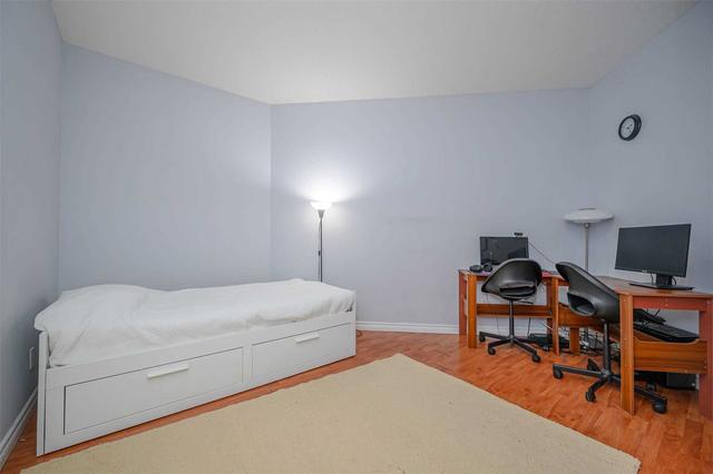 310 - 135 James St S, Condo with 2 bedrooms, 2 bathrooms and 0 parking in Hamilton ON | Image 11