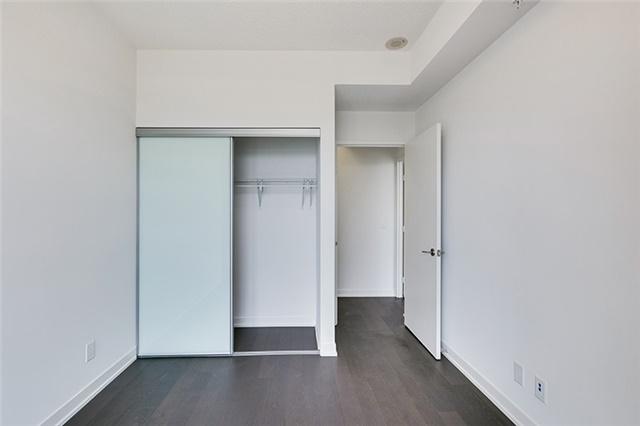 s-809 - 120 Bayview Ave, Condo with 2 bedrooms, 2 bathrooms and 1 parking in Toronto ON | Image 10