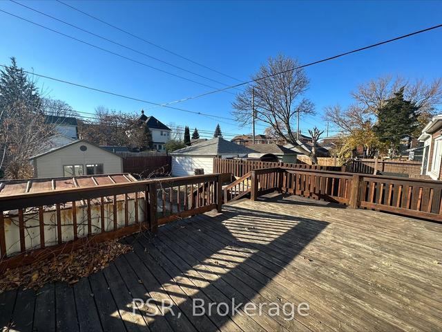 main - 1243 Bruce Ave, House detached with 3 bedrooms, 1 bathrooms and 2 parking in Windsor ON | Image 6