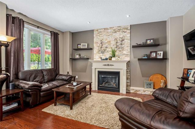 1051 Nantyr Dr, House detached with 4 bedrooms, 4 bathrooms and 6 parking in Innisfil ON | Image 5