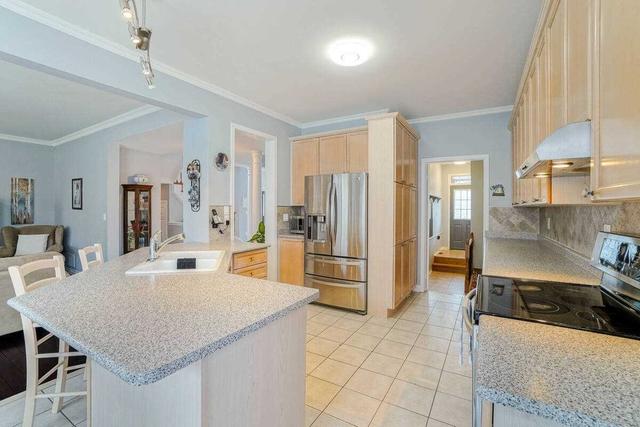 14 Binnery Dr, House detached with 4 bedrooms, 4 bathrooms and 4 parking in Brampton ON | Image 6