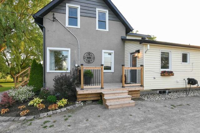 2774 Flos Road 3 W, House detached with 4 bedrooms, 2 bathrooms and 6 parking in Springwater ON | Image 4