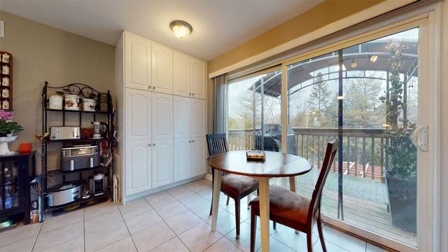 2 Peace Cres, House detached with 2 bedrooms, 3 bathrooms and 4 parking in Peterborough ON | Image 5