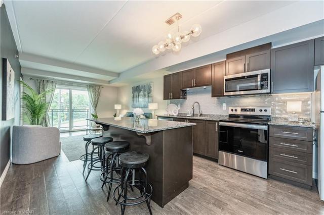 308 - 35 Kingsbury Square, House attached with 2 bedrooms, 2 bathrooms and 1 parking in Guelph ON | Image 12
