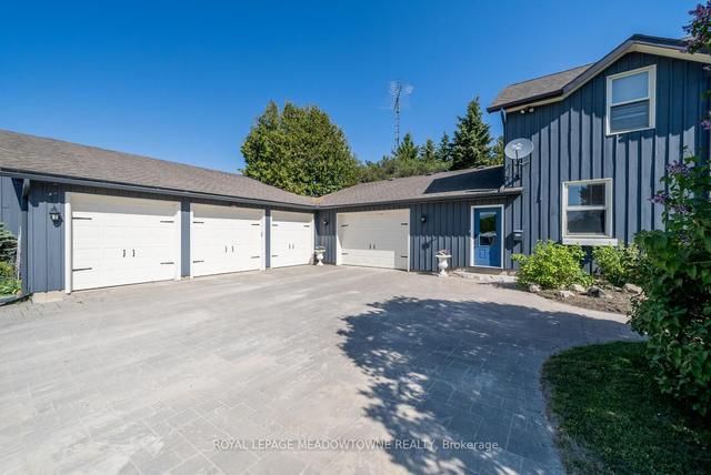 598036 2nd Line W, House detached with 6 bedrooms, 5 bathrooms and 15 parking in Mulmur ON | Image 5