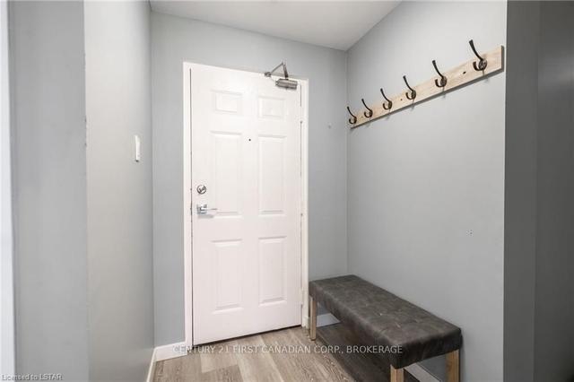 209 - 650 Cheapside St, Townhouse with 2 bedrooms, 1 bathrooms and 2 parking in London ON | Image 20