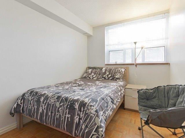 210 - 10 Sunrise Ave, Condo with 4 bedrooms, 2 bathrooms and 1 parking in Toronto ON | Image 13