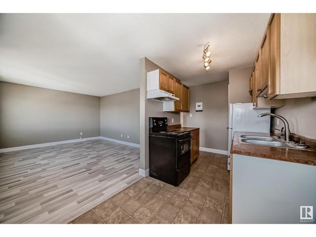 304 - 13035 69 St Nw, Condo with 2 bedrooms, 1 bathrooms and null parking in Edmonton AB | Image 5