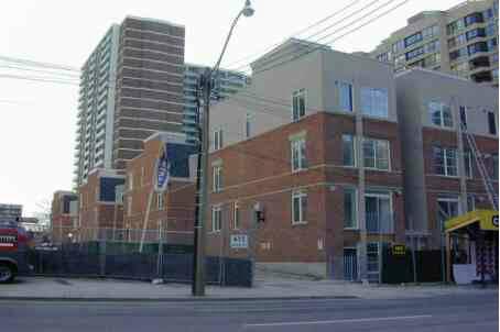 th151 - 415 Jarvis St, Townhouse with 0 bedrooms, 1 bathrooms and null parking in Toronto ON | Image 1