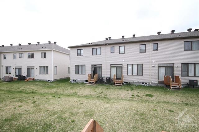 723 Megrez Way, Townhouse with 3 bedrooms, 3 bathrooms and 2 parking in Ottawa ON | Image 27